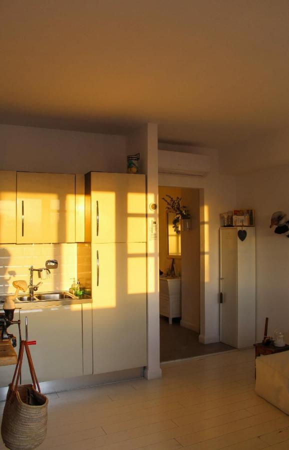 Sunset Loft Apartment Livorno Bagian luar foto