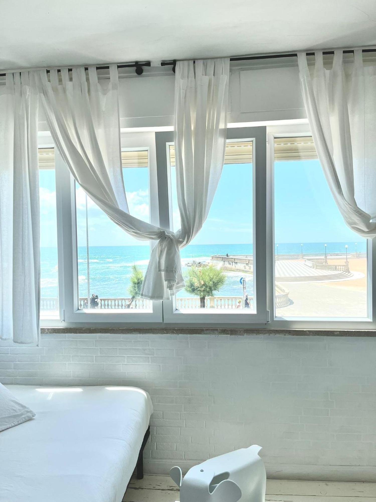 Sunset Loft Apartment Livorno Ruang foto