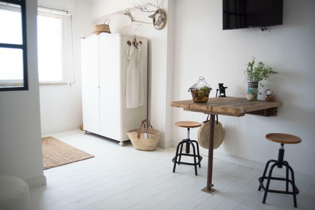 Sunset Loft Apartment Livorno Bagian luar foto